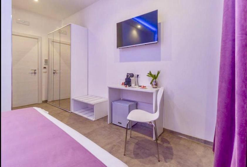 Governo Vecchio Guesthouse Navona โรม ภายนอก รูปภาพ